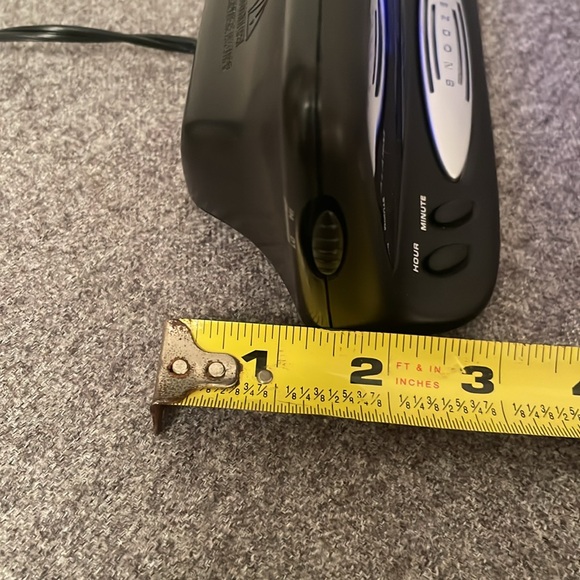 SHARP LED Electric Alarm Clock with Jumbo Blue Numbers SIMPLE TO USE SPC1221XF - Picture 8 of 11